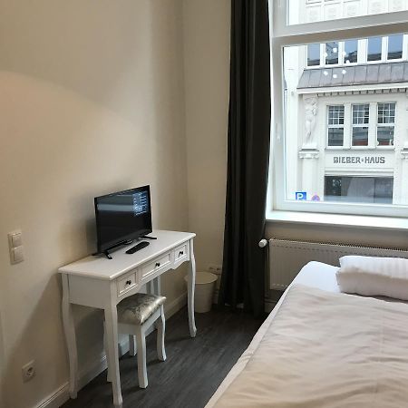 Hotel Fame Am Hauptbahnhof 함브루크 외부 사진