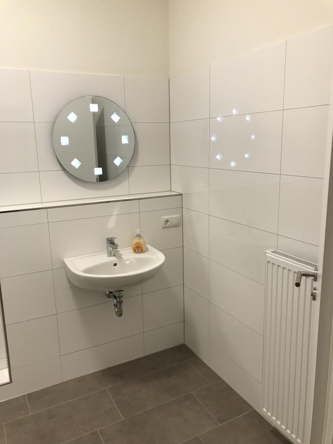 Hotel Fame Am Hauptbahnhof 함브루크 외부 사진
