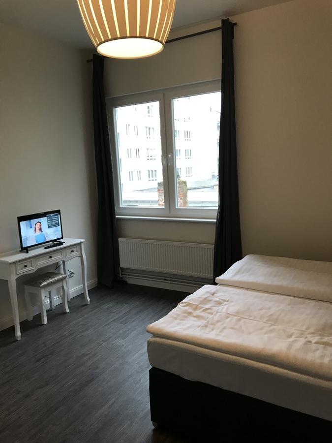 Hotel Fame Am Hauptbahnhof 함브루크 외부 사진