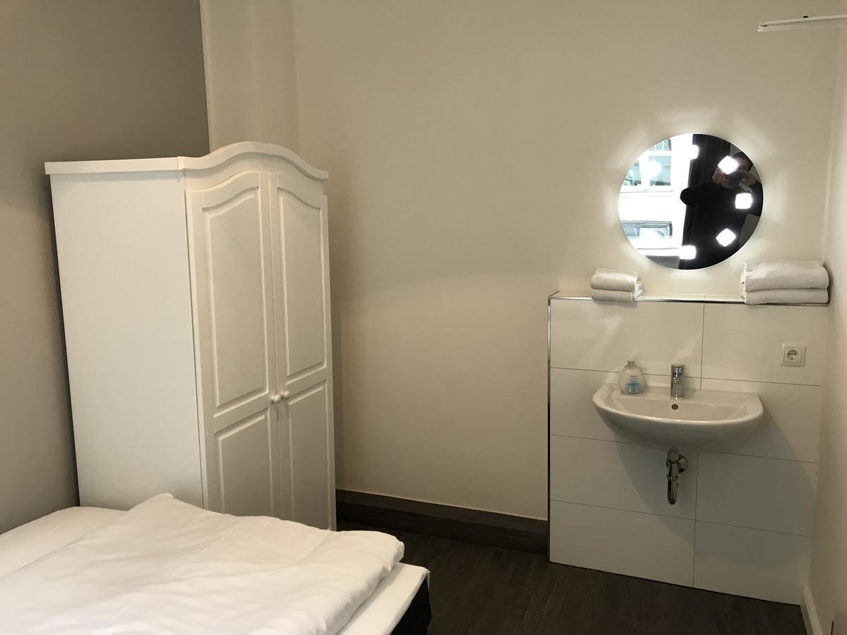 Hotel Fame Am Hauptbahnhof 함브루크 외부 사진