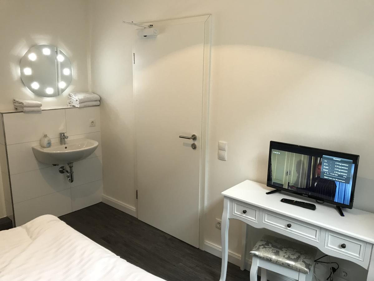 Hotel Fame Am Hauptbahnhof 함브루크 외부 사진
